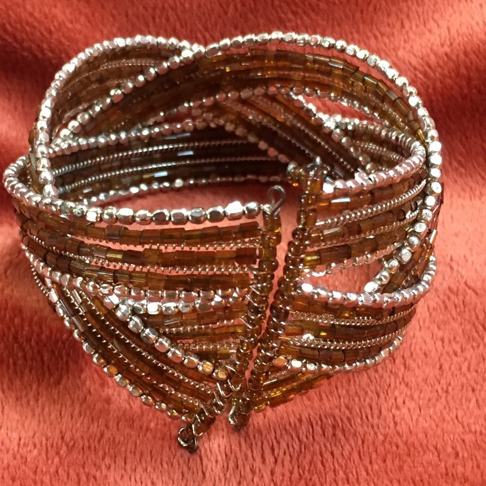 Bracelet - Picture 1 of 5